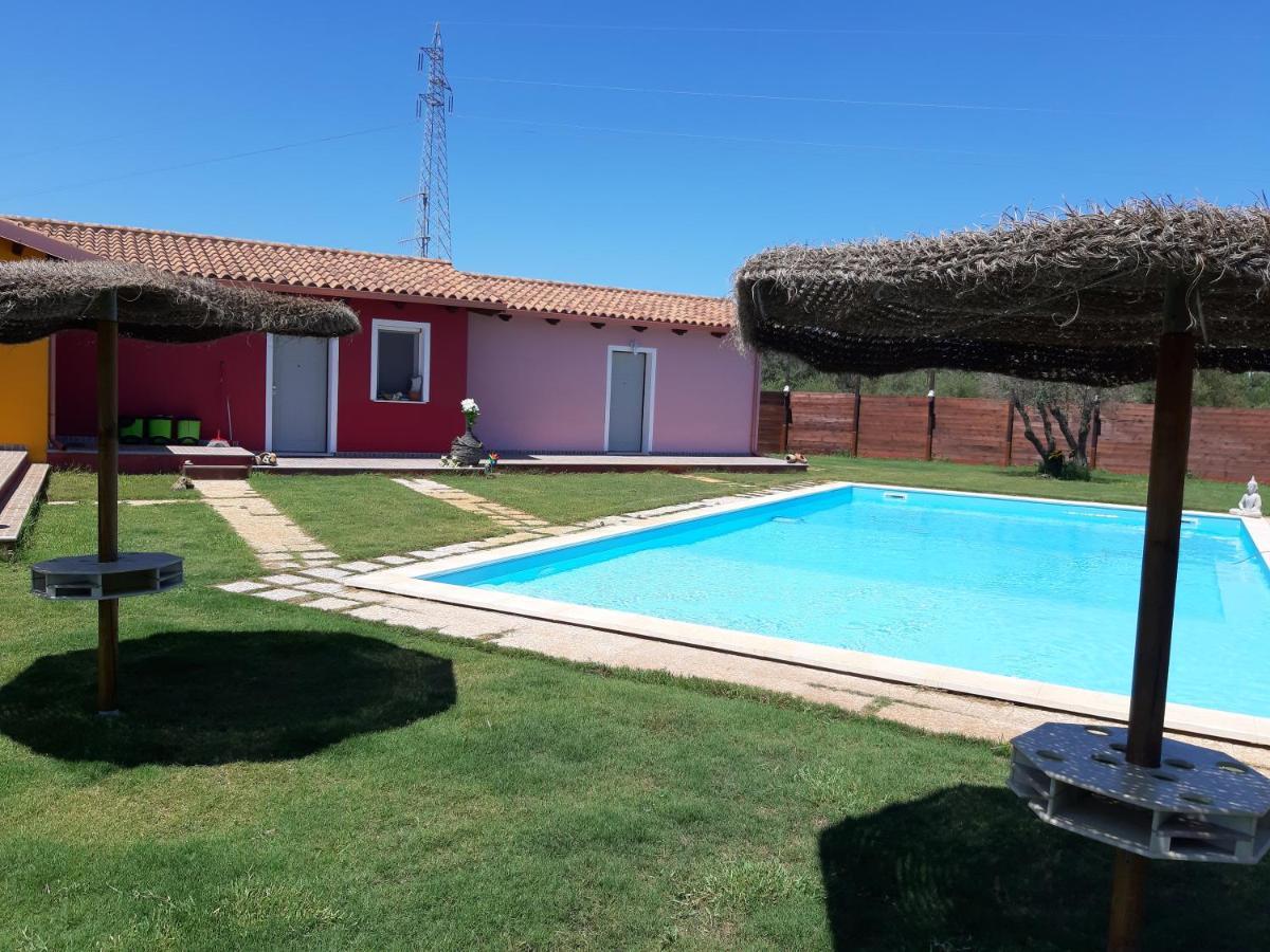 Villa Erilia San Giovanni Suèrgiu Екстериор снимка