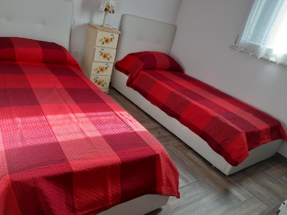 Villa Erilia San Giovanni Suèrgiu Екстериор снимка