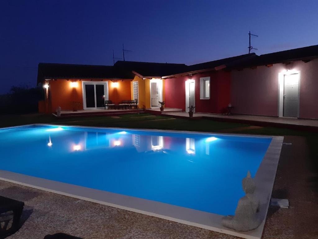 Villa Erilia San Giovanni Suèrgiu Екстериор снимка